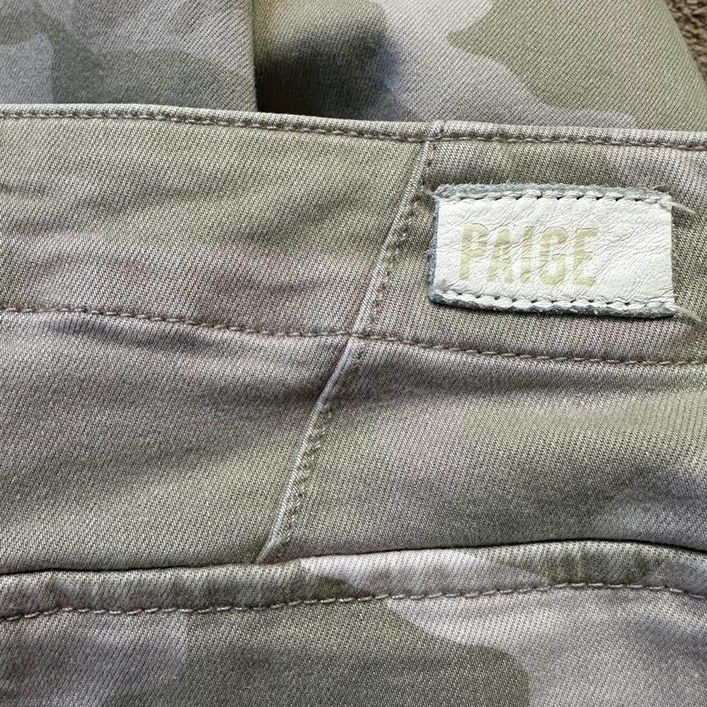 PAIGE Camo Jean Joggers Size 26 Utility Ankle Zip Pants Neutral Camouflage - Picture 9 of 9